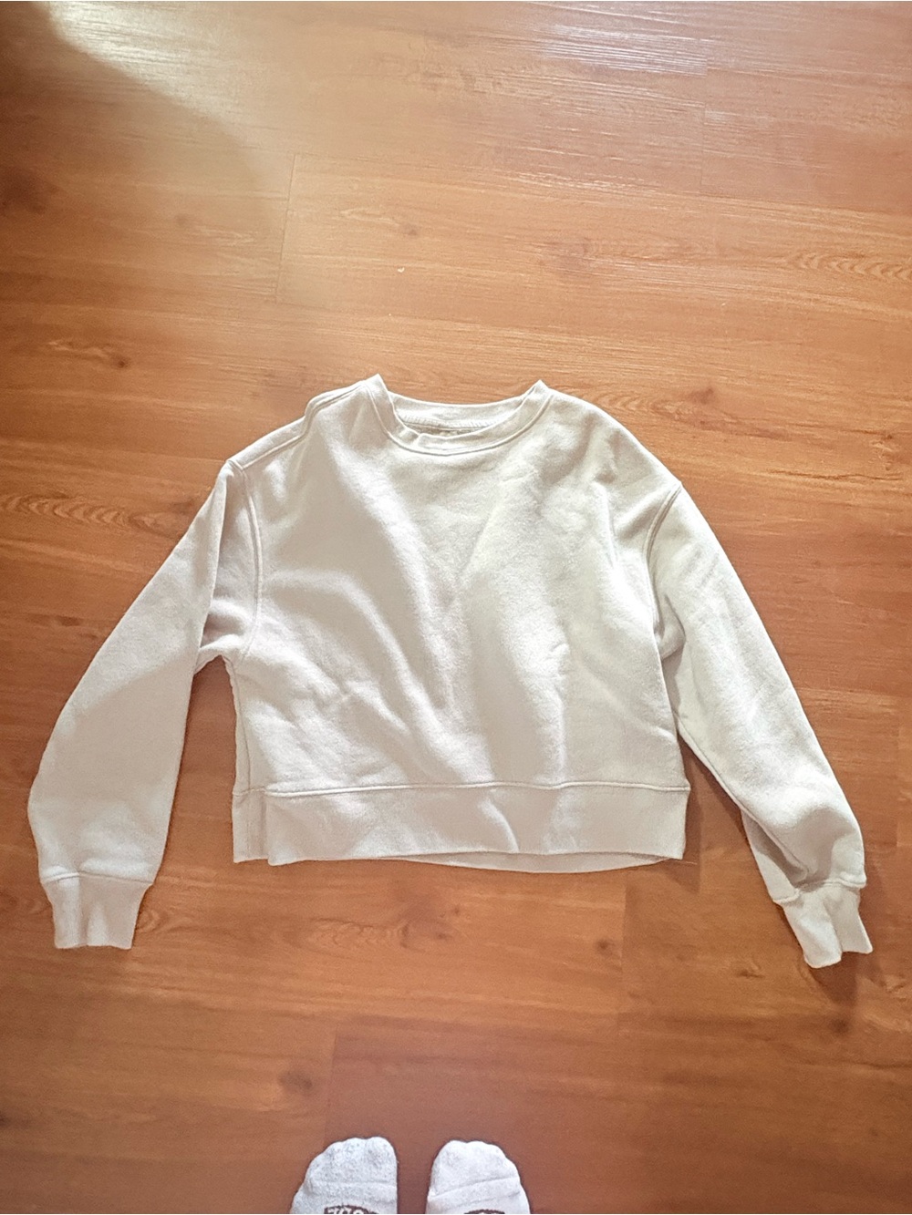 Women's Crewneck Sweatshirt - Cream